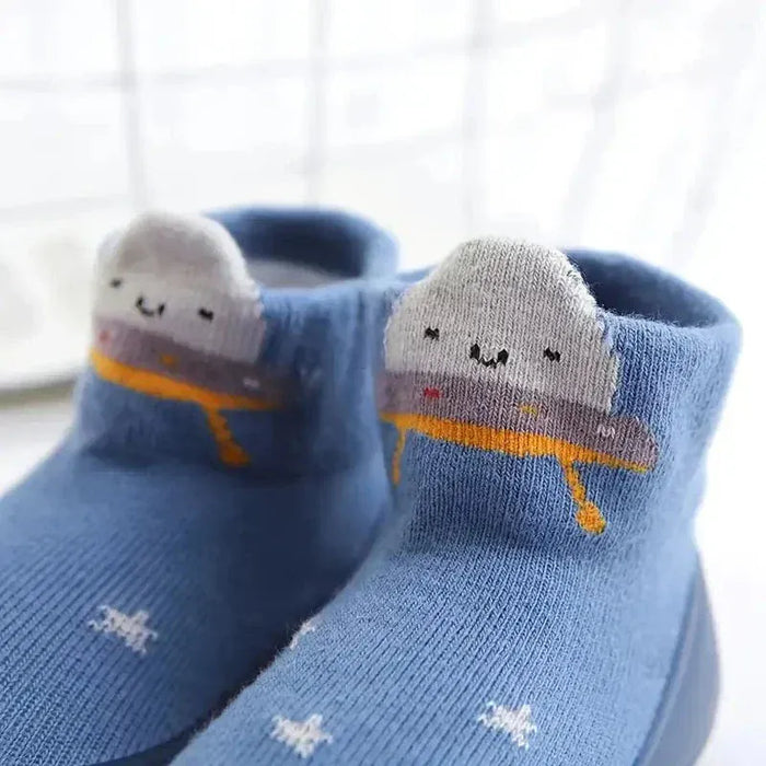 Kroppsbutiken Innetøfler Slip-on barnesko med tegneseriefigurer