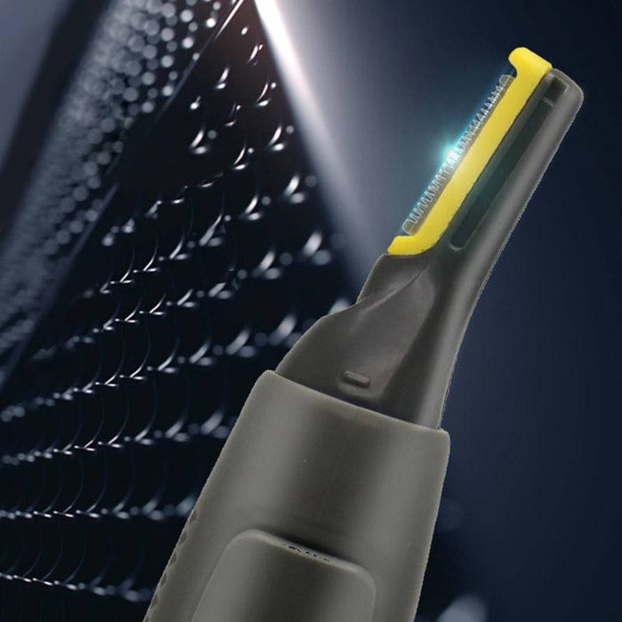 Kroppsbutiken Nesetrimmer Standardtittel Nesehårstrimmer med LED (2 tilbehør)